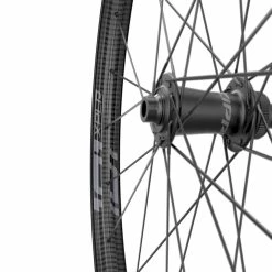 Roue Avant Zipp 101 XPLR Carbon Tubeless Disc 8 Roue Avant Zipp 101 XPLR Carbon Tubeless Disc -Enve Soldes RoueAvantZipp101XPLRCarbonTubelessDisc3